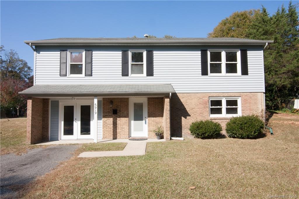 6919 Cardigan Avenue Charlotte NC 28215