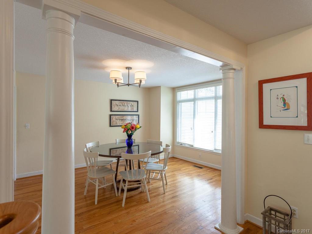 53 Highland Street Weaverville NC 28787