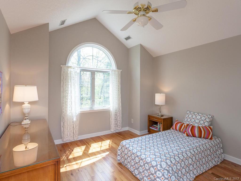 53 Highland Street Weaverville NC 28787