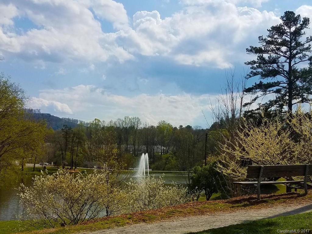 53 Highland Street Weaverville NC 28787