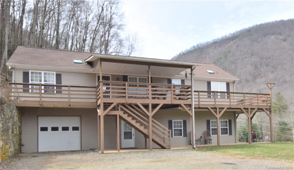 58 Climbing Heights Canton NC 28716