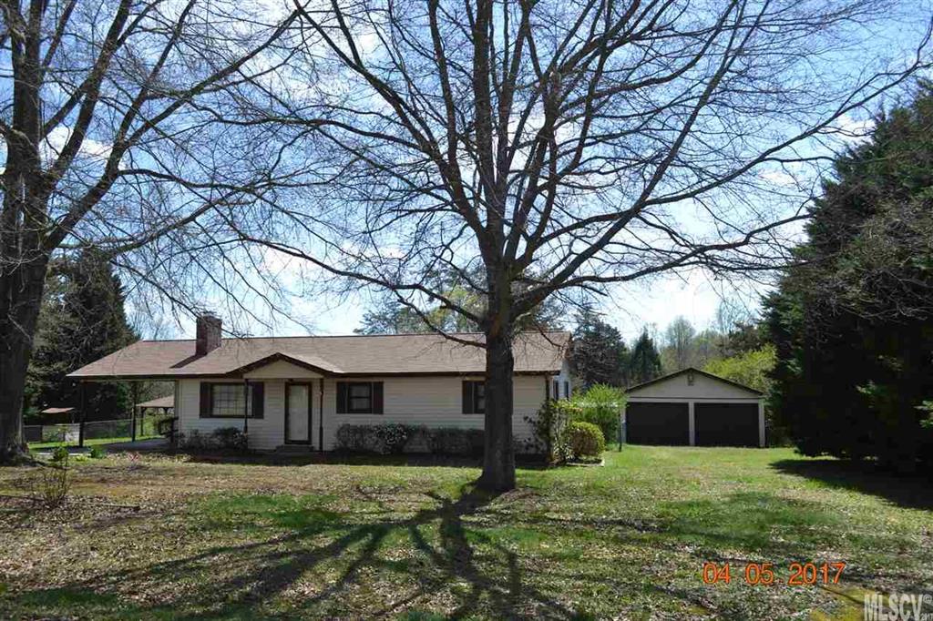 1821 Hooper Street Newton NC 28658