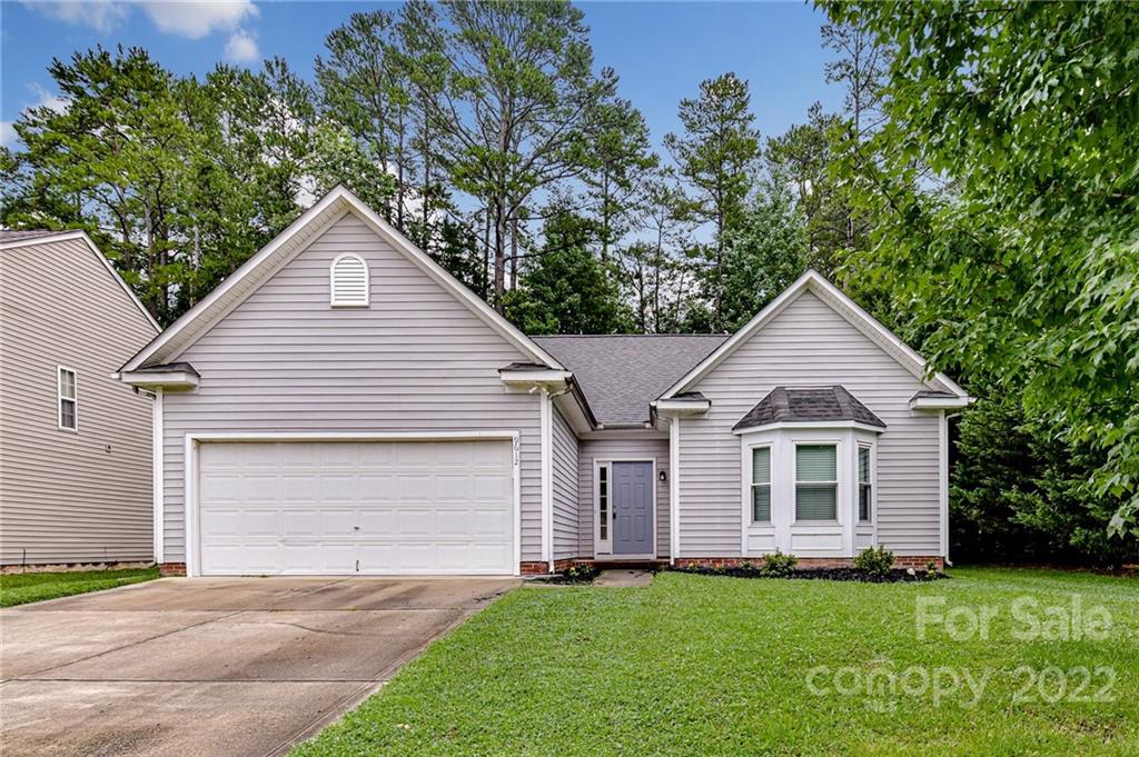 9612 Brookmere Lane Charlotte NC 28214