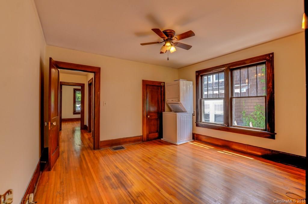 63 Vermont Avenue Asheville NC 28806