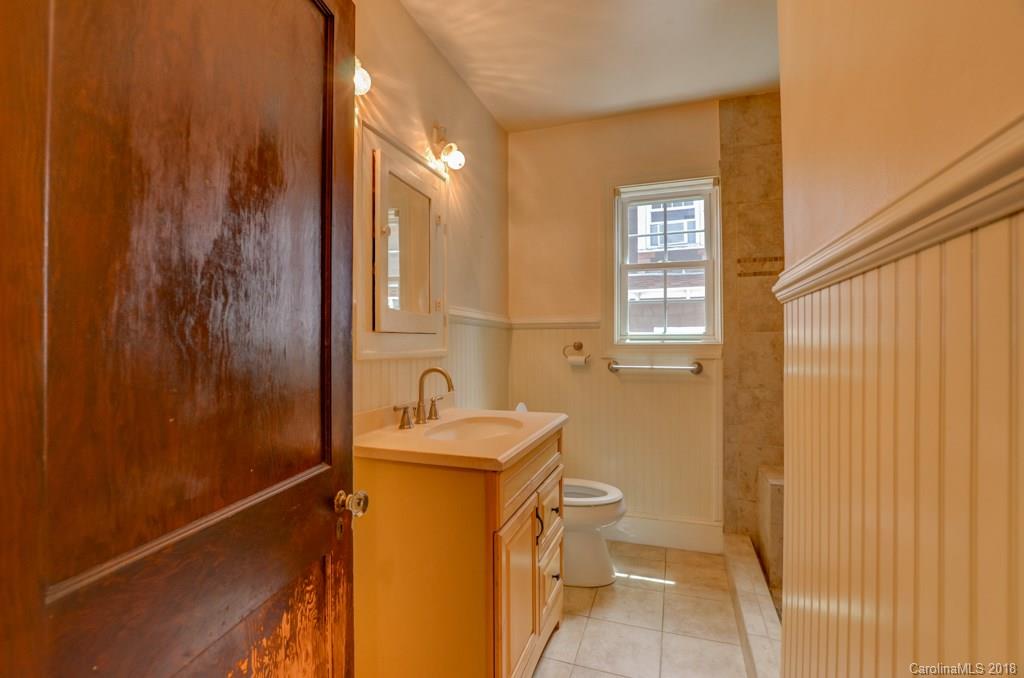 63 Vermont Avenue Asheville NC 28806