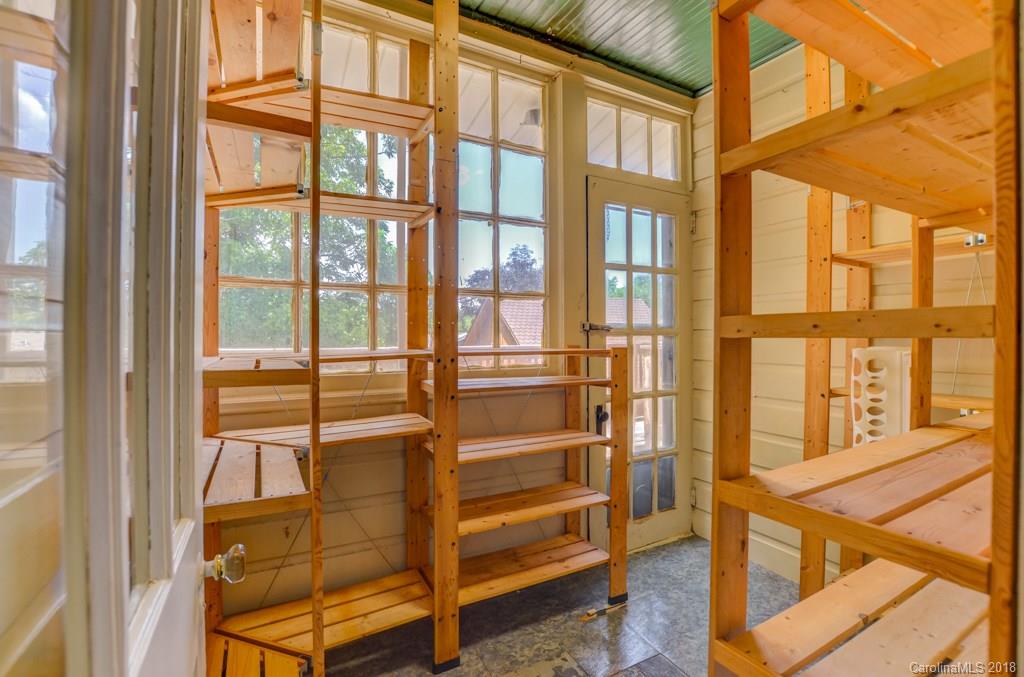 63 Vermont Avenue Asheville NC 28806