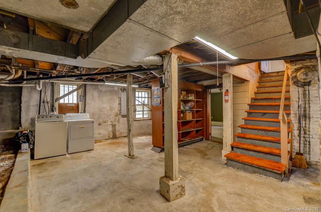 63 Vermont Avenue Asheville NC 28806