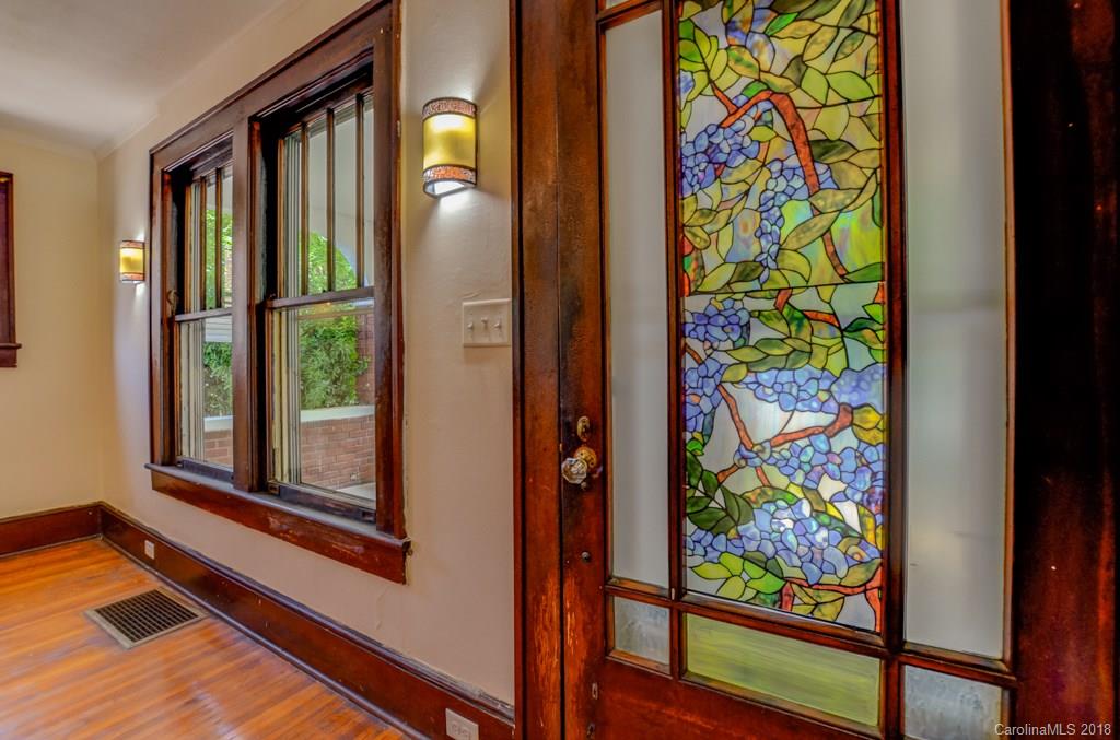 63 Vermont Avenue Asheville NC 28806