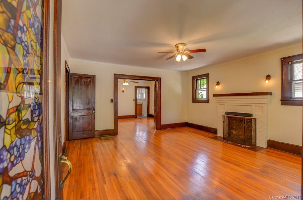 63 Vermont Avenue Asheville NC 28806