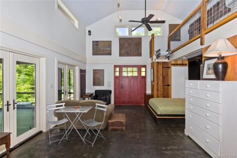 55 David Biddle Trail Weaverville NC 28787