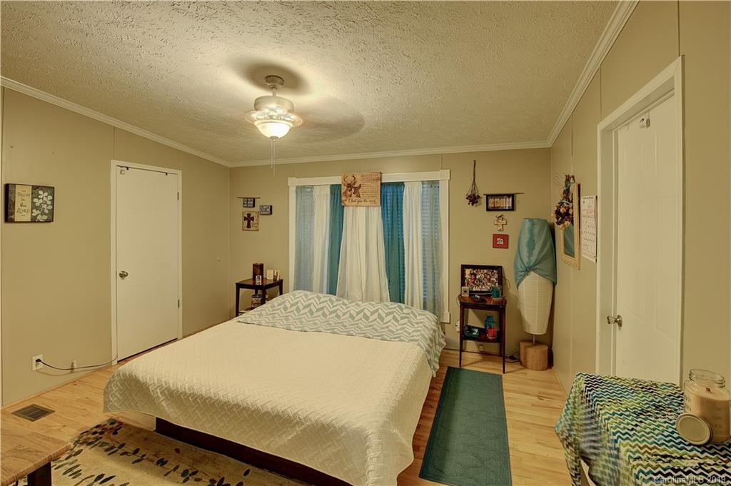 72 Johnson Road Newland NC 28657