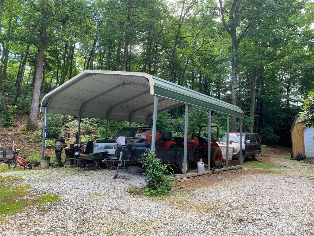72 Johnson Road Newland NC 28657