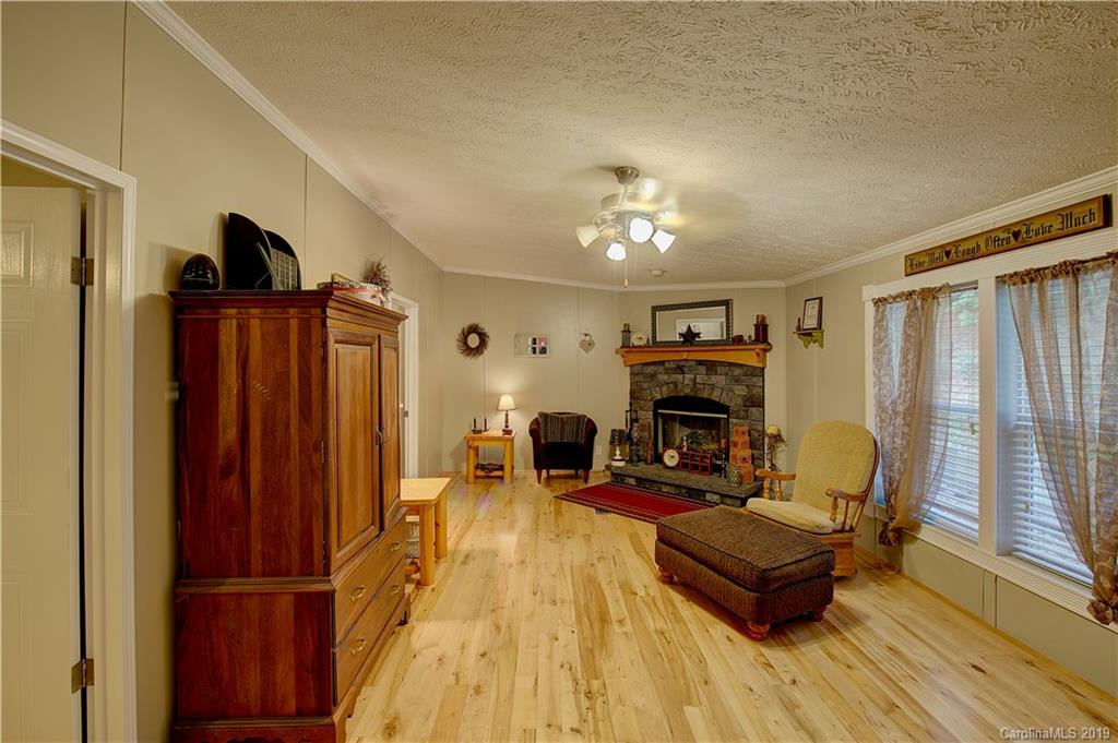 72 Johnson Road Newland NC 28657