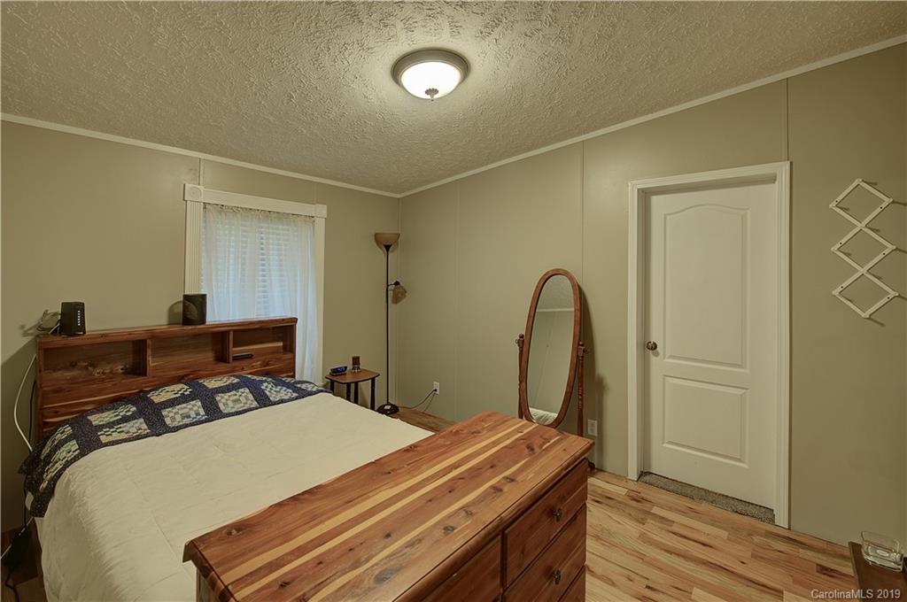 72 Johnson Road Newland NC 28657