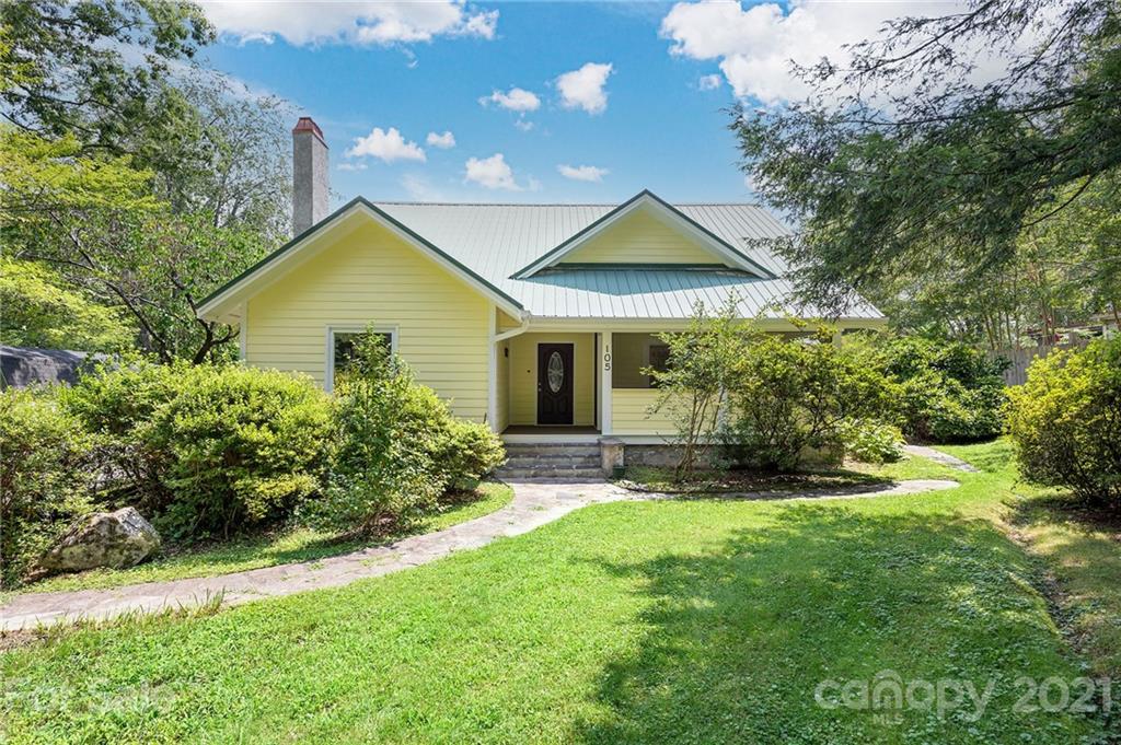 105 Hood Heights Hendersonville NC 28739