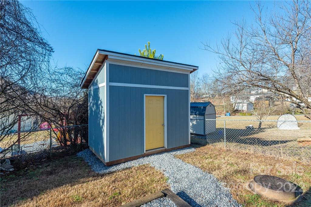 447 Morehead Road Marion NC 28752