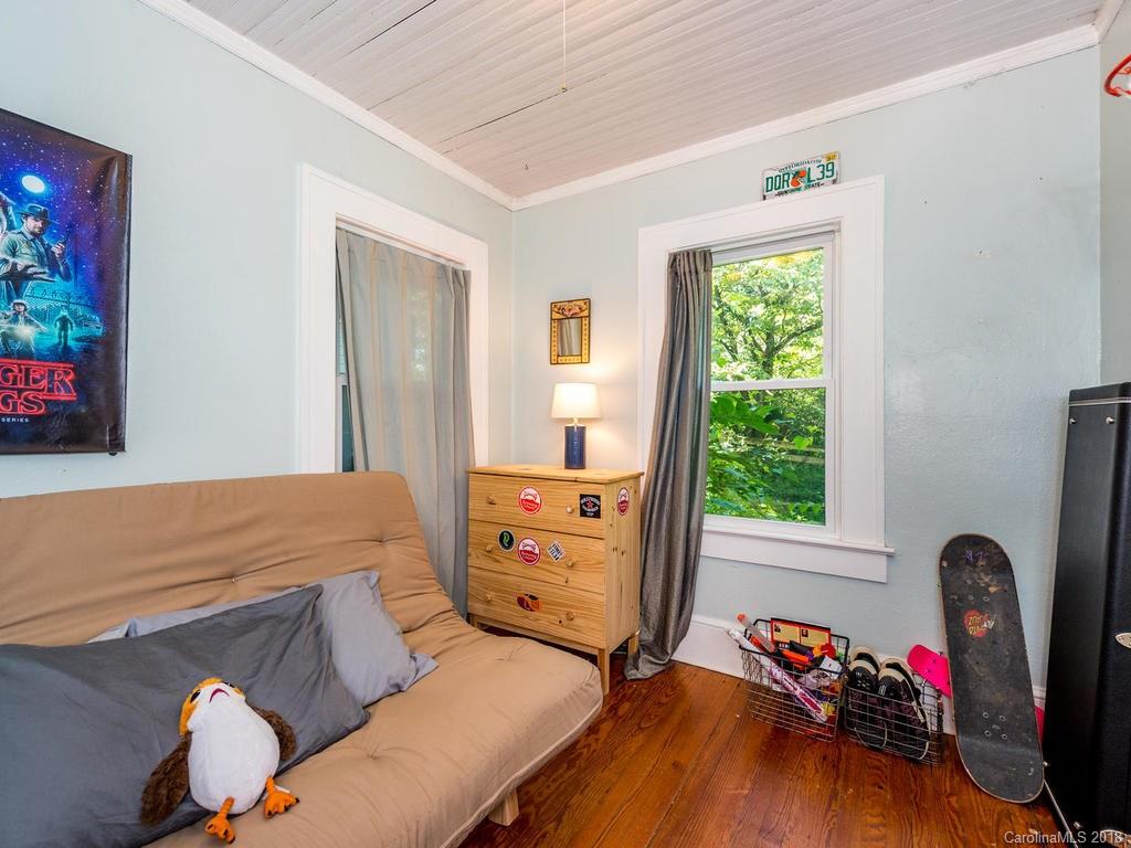 106 Salola Street Asheville NC 28806