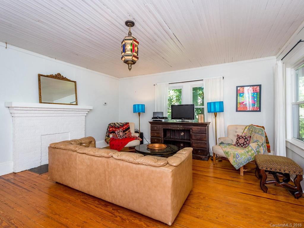 106 Salola Street Asheville NC 28806