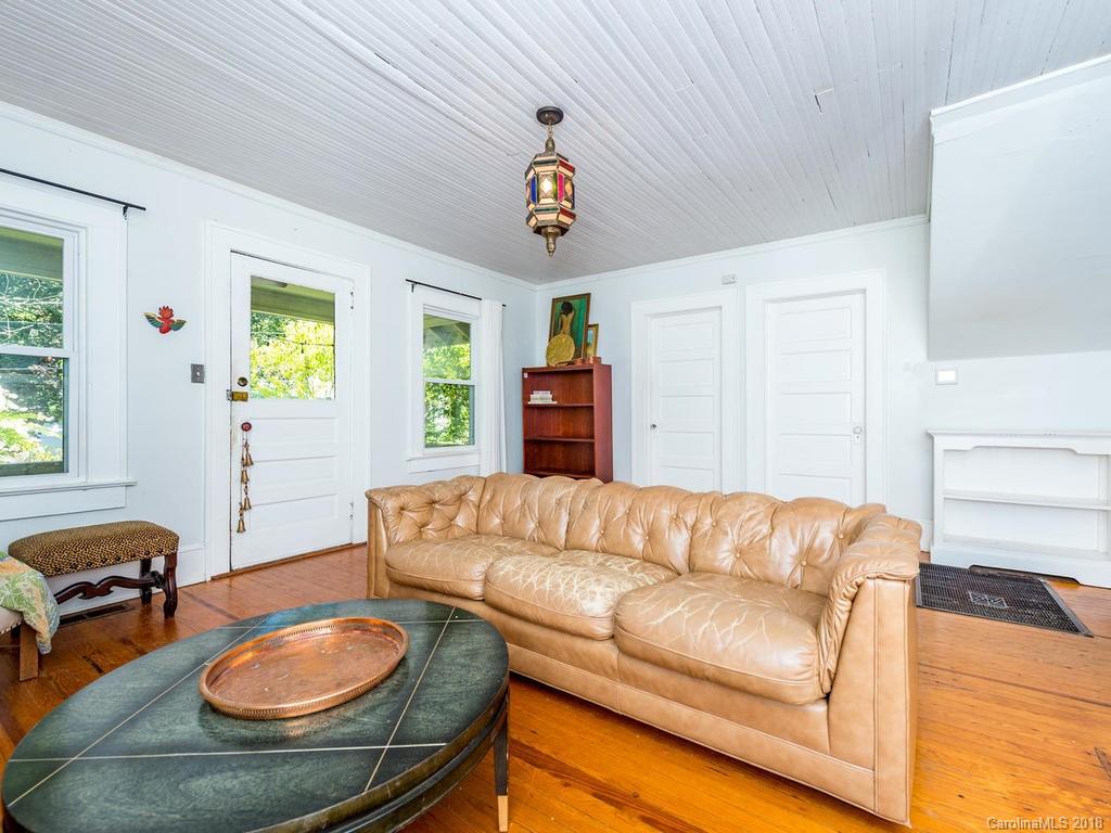 106 Salola Street Asheville NC 28806