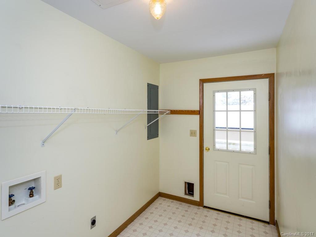 396 Hidden Creek Lane Burnsville NC 28714