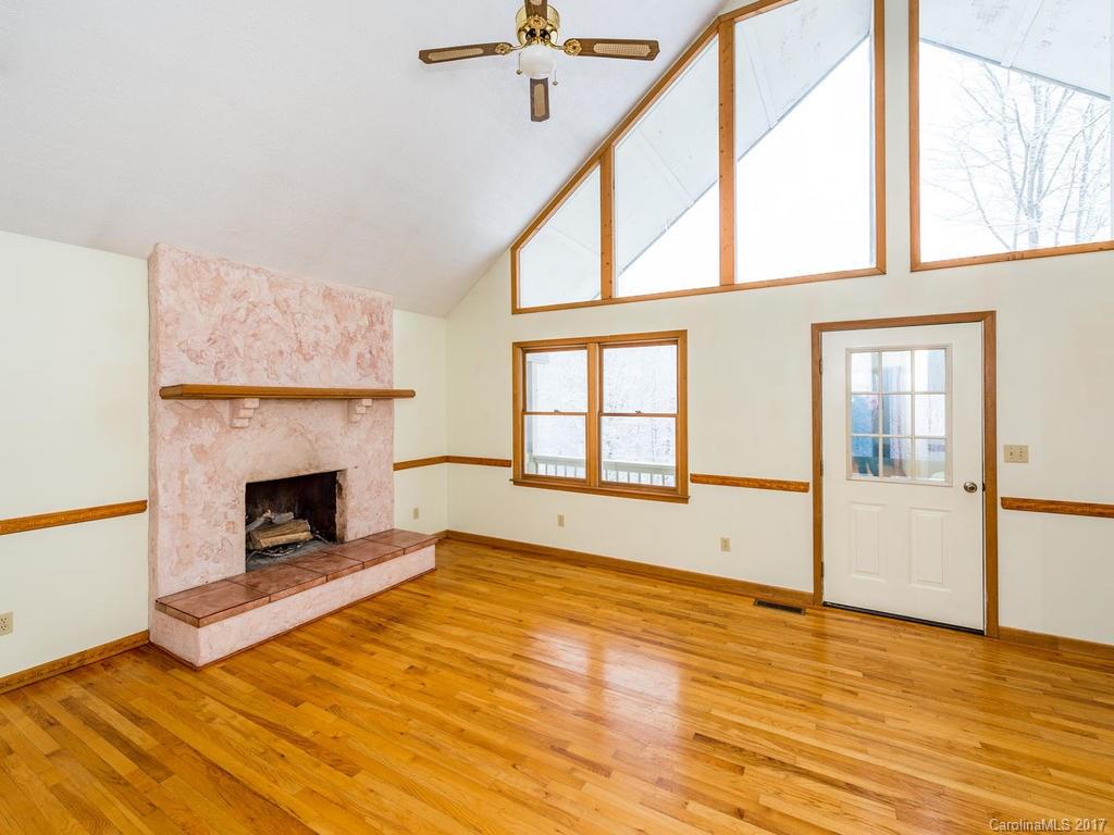396 Hidden Creek Lane Burnsville NC 28714