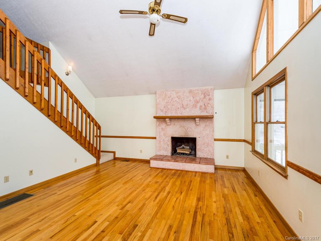 396 Hidden Creek Lane Burnsville NC 28714