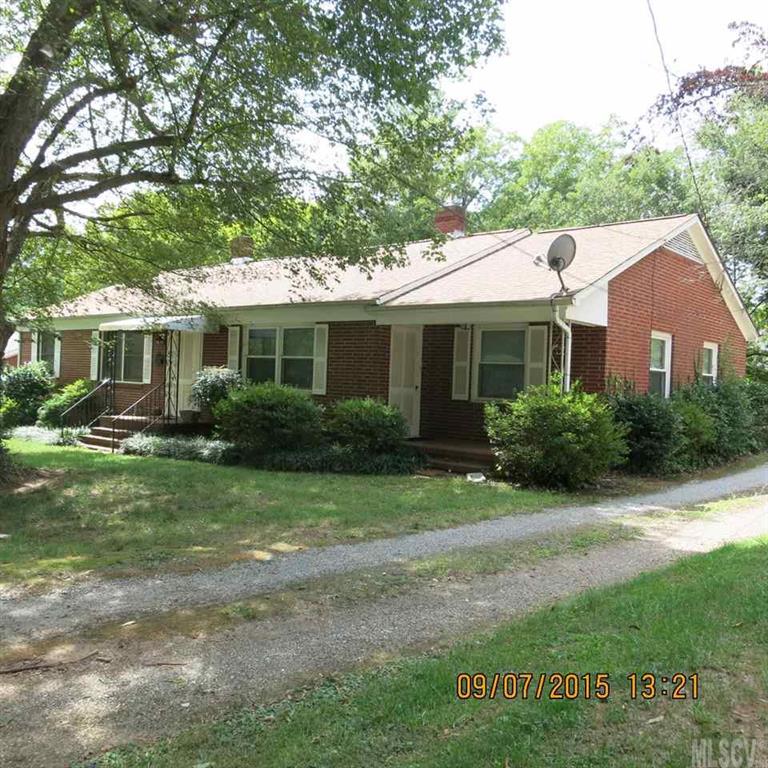 312 & 314 S Main Avenue Newton NC 28658