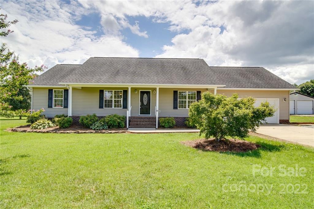 530 Barry Oak Road Statesville NC 28625