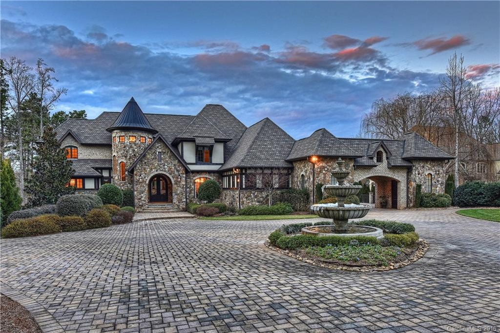 20305 Enclave Oaks Court Cornelius NC 28031