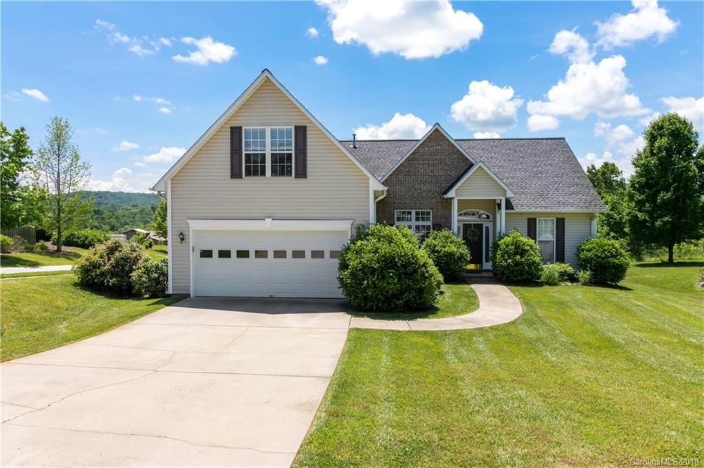 102 W Farm Creek Drive Asheville NC 28806