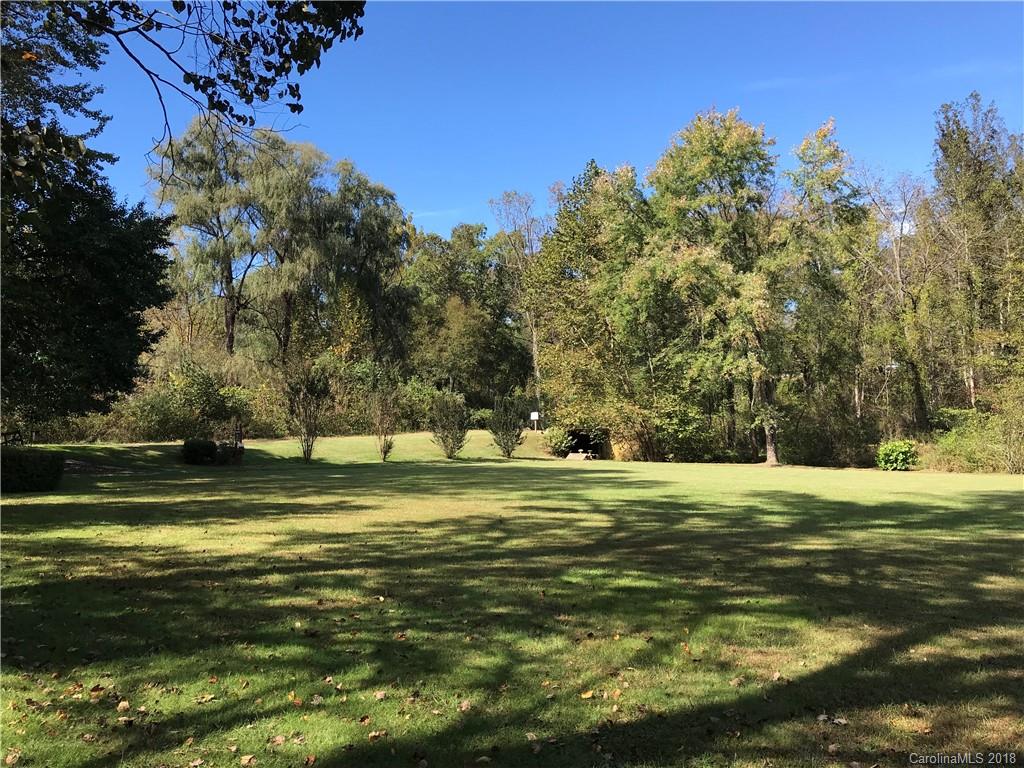 11 Glencliff Road Candler NC 28715