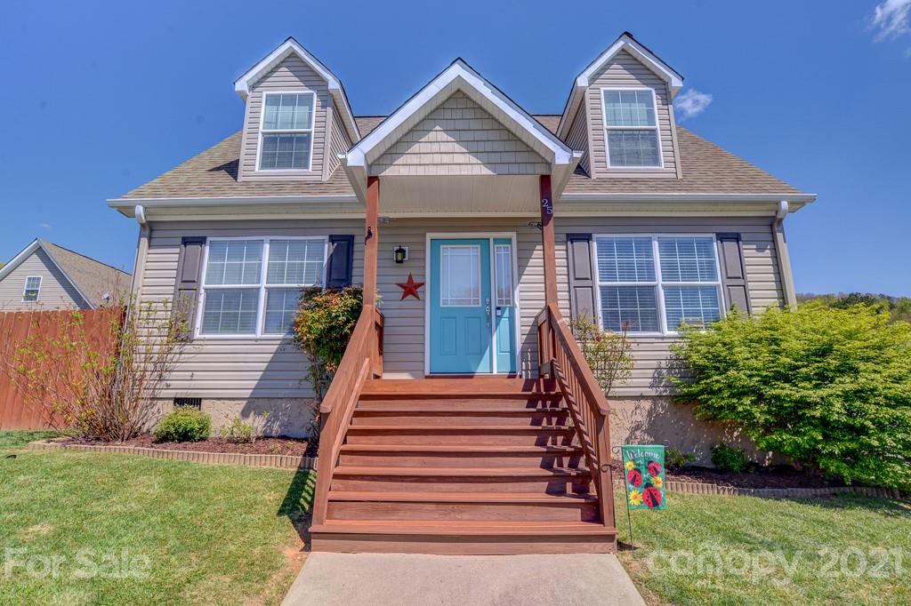 25 Newberry Drive Fletcher NC 28732