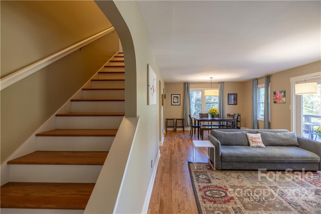 24 Rose Hill Road Asheville NC 28803