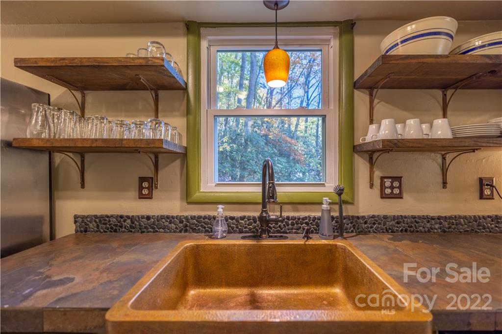 24 Rose Hill Road Asheville NC 28803
