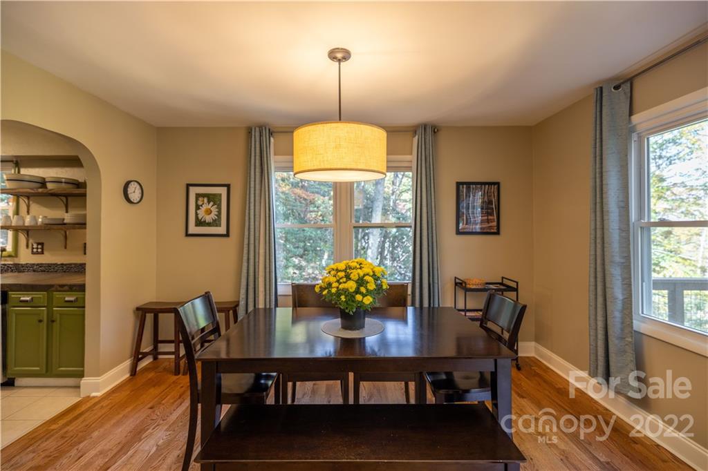 24 Rose Hill Road Asheville NC 28803