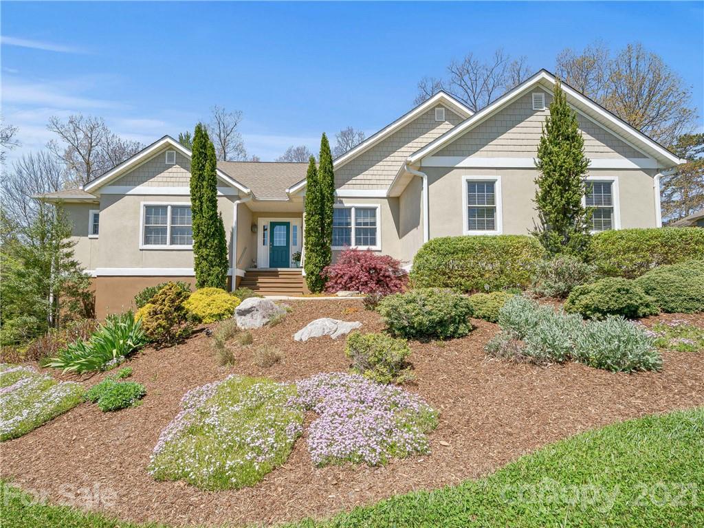 10 Fairway View Drive Weaverville NC 28787