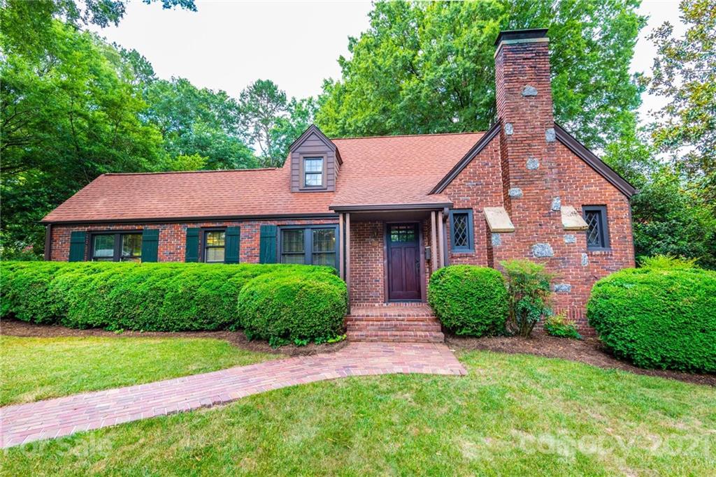 841 4th Avenue Drive NW Hickory NC 28601