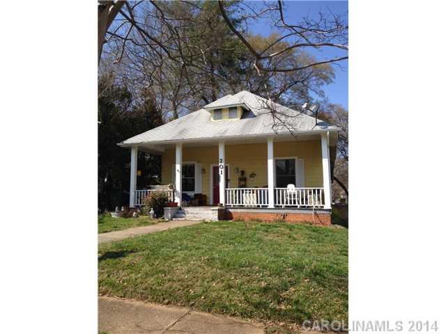 201 Summit Avenue Mount Holly NC 28120