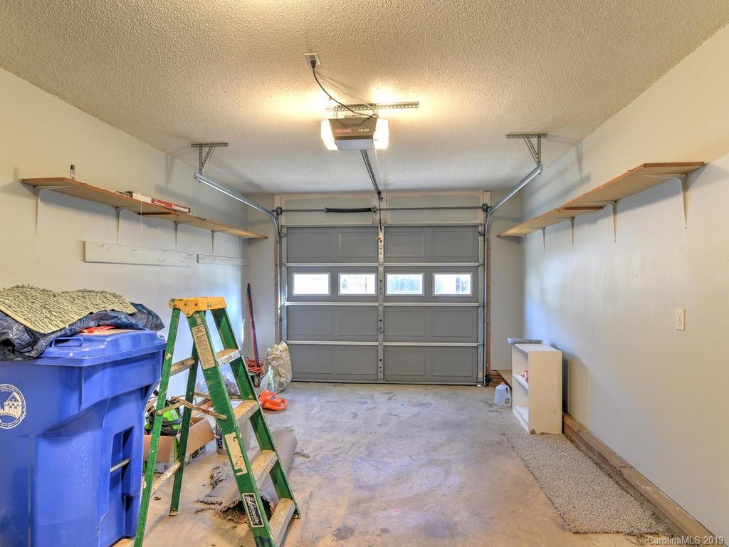 992 Thorncrest Court Fletcher NC 28732