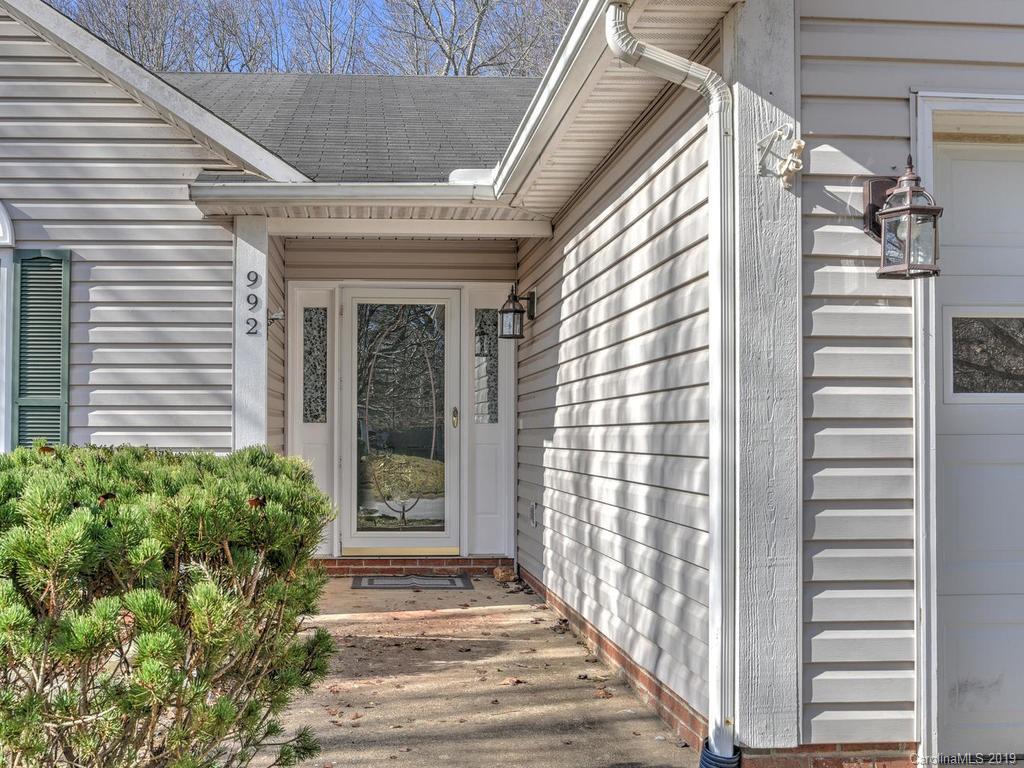 992 Thorncrest Court Fletcher NC 28732