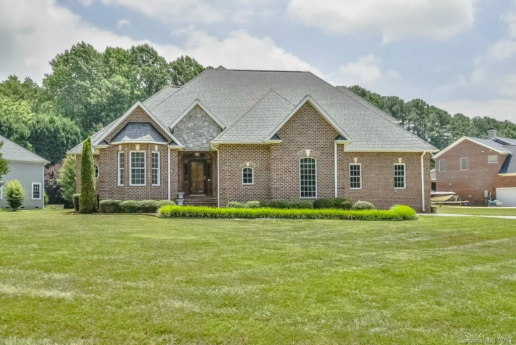103 Henry Lane Mooresville NC 28117
