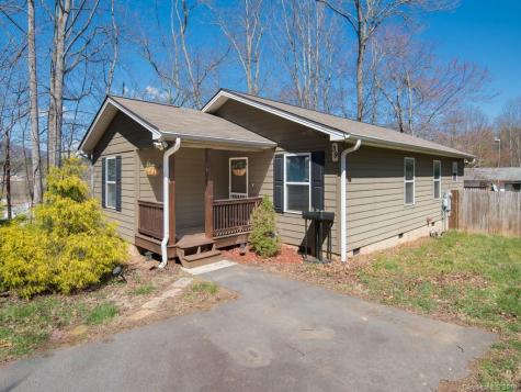 39 Sandhurst Drive Asheville NC 28806
