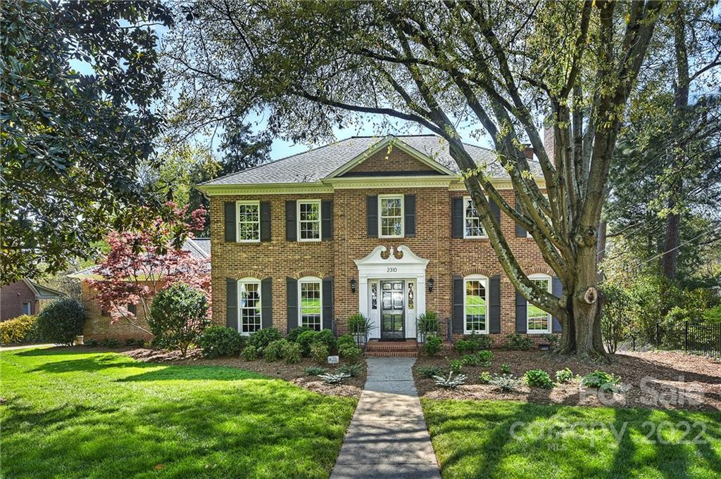 2310 Lathrop Lane Charlotte NC 28211
