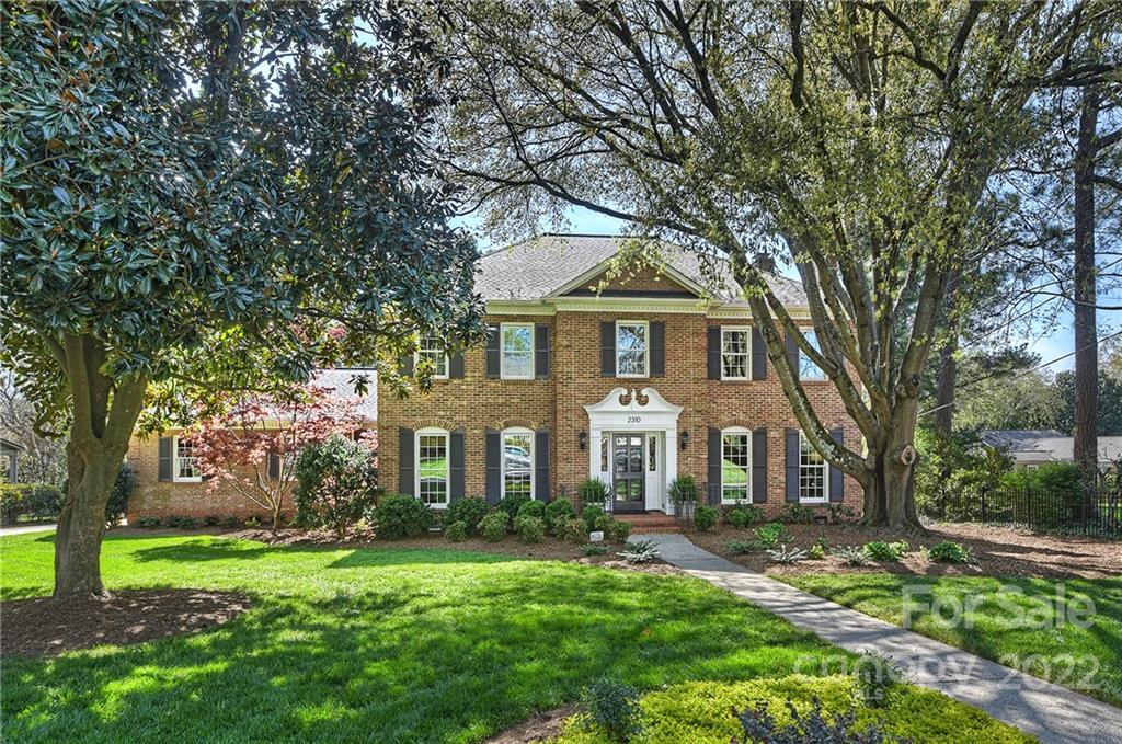 2310 Lathrop Lane Charlotte NC 28211