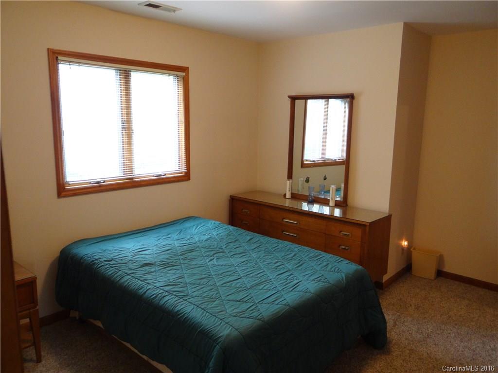 105 Edgewood Court Arden NC 28704