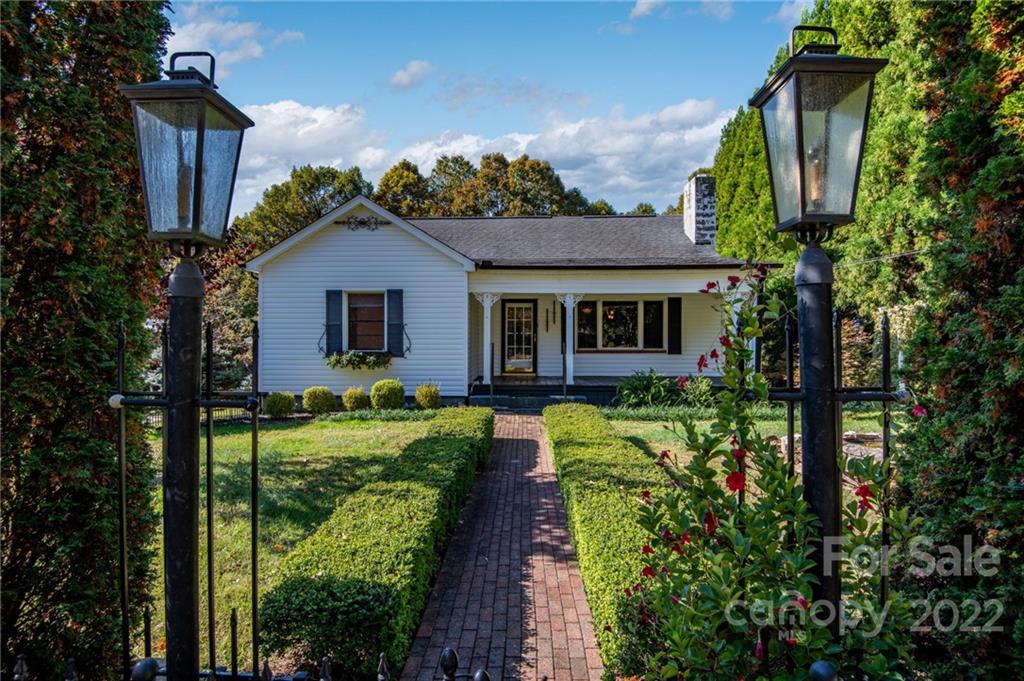 124 Southview Street Morganton NC 28655