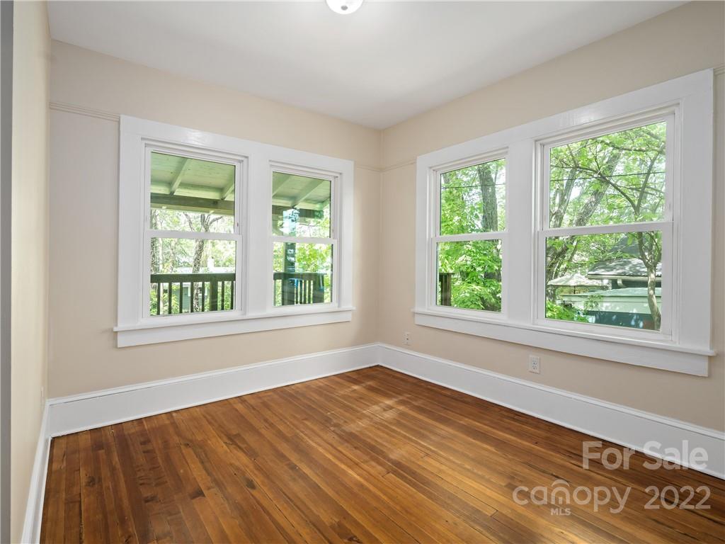 73 Brownwood Avenue Asheville NC 28806