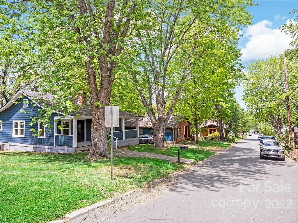 73 Brownwood Avenue Asheville NC 28806
