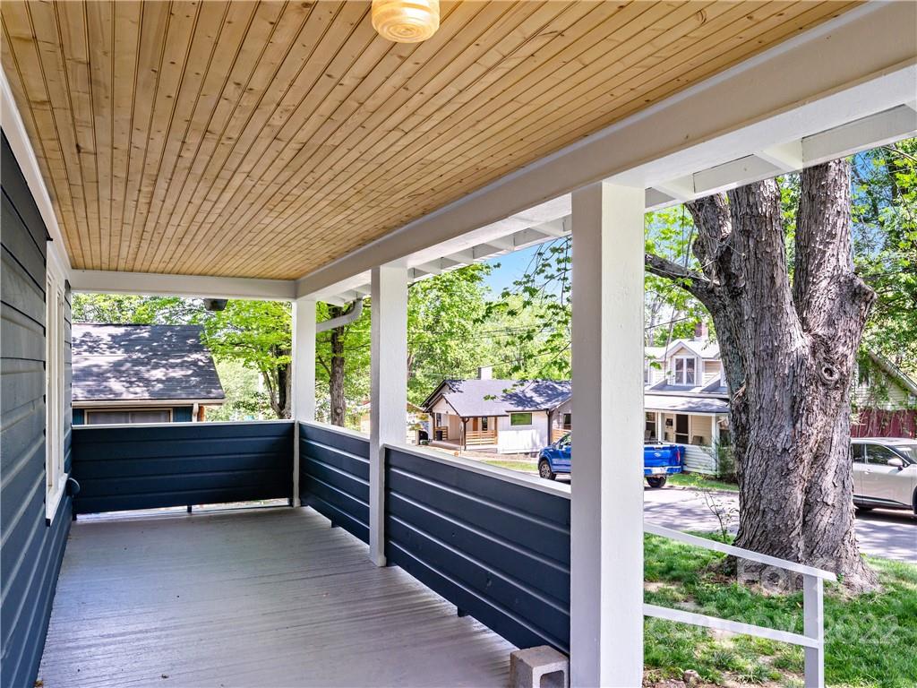 73 Brownwood Avenue Asheville NC 28806