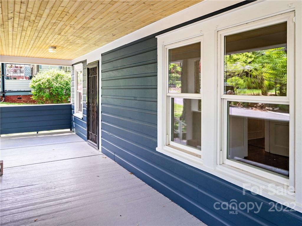 73 Brownwood Avenue Asheville NC 28806